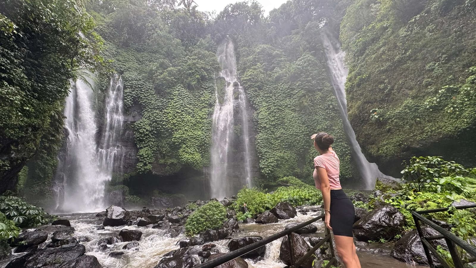 munduk waterfall 1