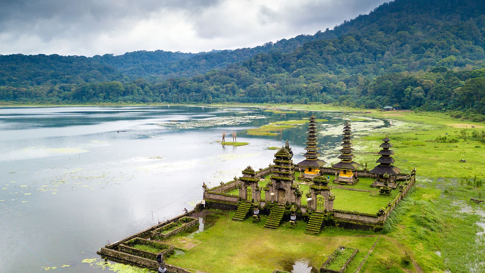 tamblingan lake 1